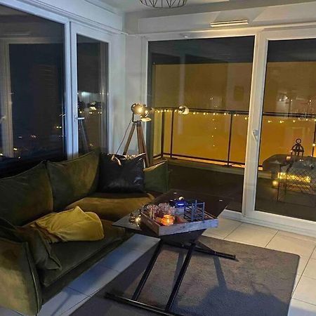 Meyzieu : Superbe Appartement Tres Cosy. Мезье Экстерьер фото